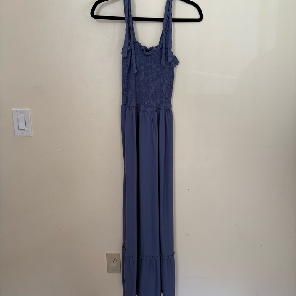 Elegant Blue Maxi Dress